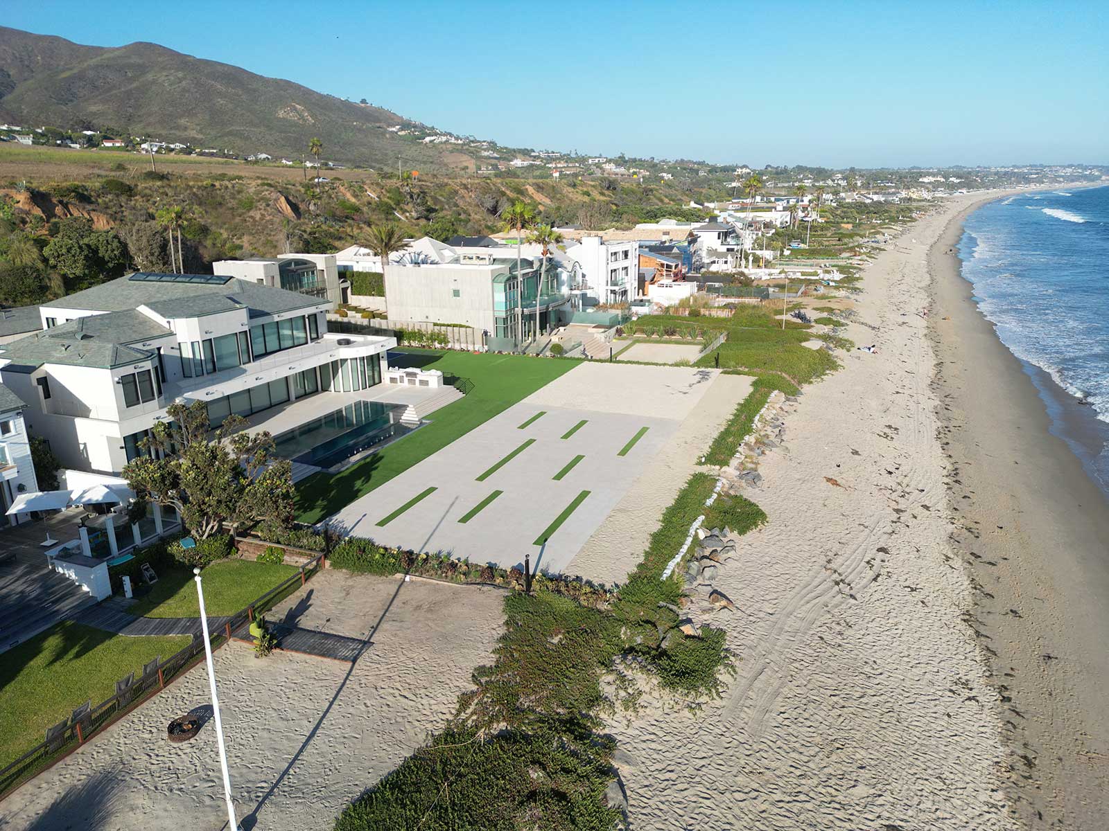 Malibu Community Photo